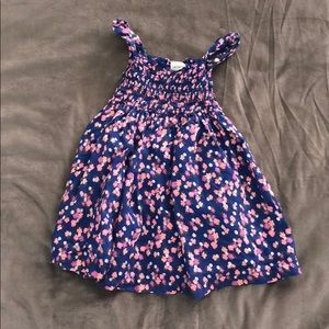 Sleeveless flower dress